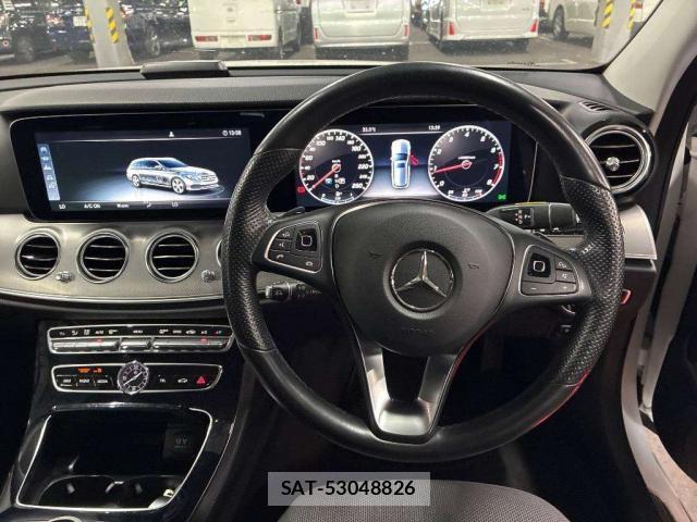 Mercedes Benz E-CLASS 2017-06 8342946-2
