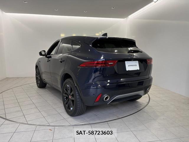 Jaguar E-PACE 2021-06 8342198-7