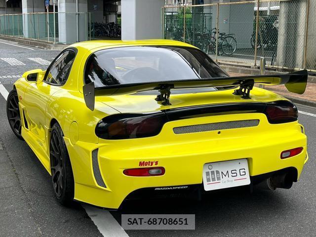 Mazda RX-7 1992-09 8343523-2