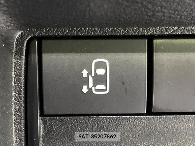 Mitsubishi EK X SPACE 2022-08 8343704-5