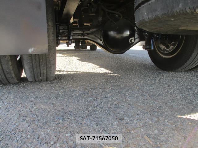 Isuzu ELF TRUCK 2012-02 8342839-15