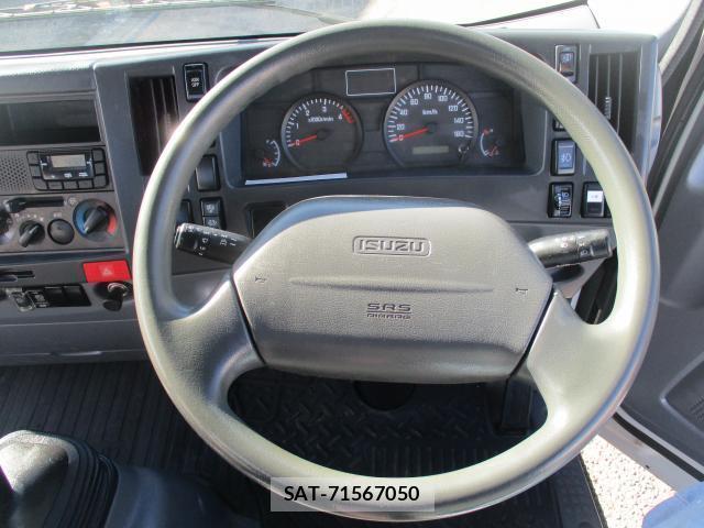 Isuzu ELF TRUCK 2012-02 8342839-17