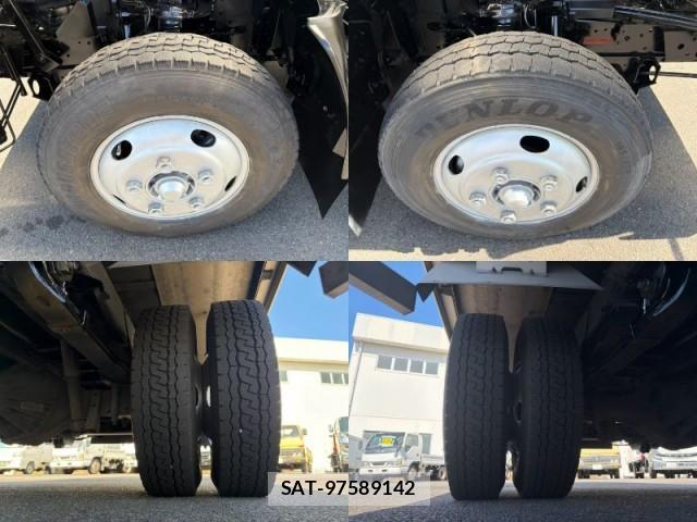 Isuzu ELF TRUCK 2017-07 8343437-14