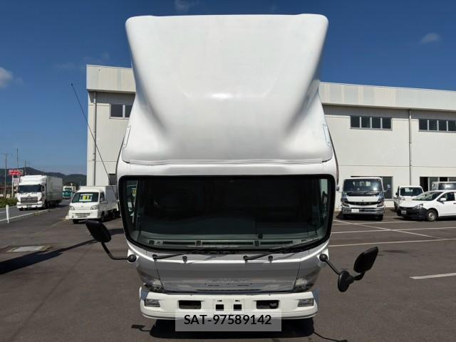 Isuzu ELF TRUCK 2017-07 8343437-2