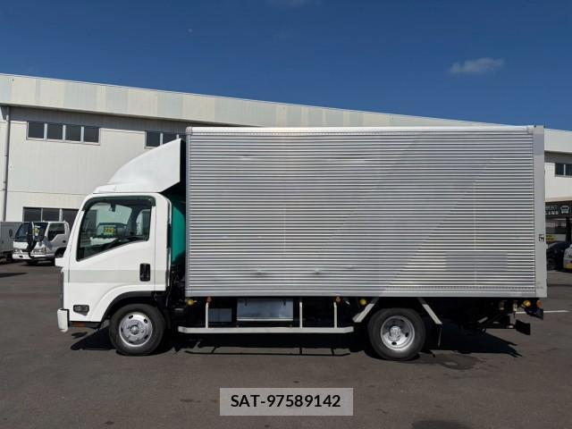Isuzu ELF TRUCK 2017-07 8343437-4