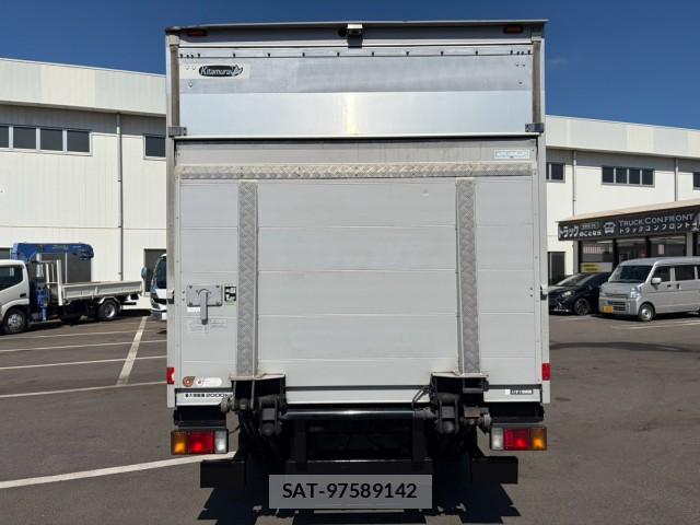 Isuzu ELF TRUCK 2017-07 8343437-6