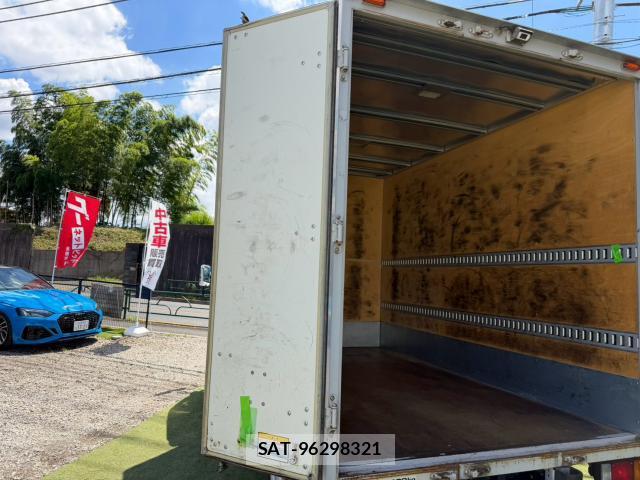 Isuzu ELF TRUCK 2017-03 8344154-11