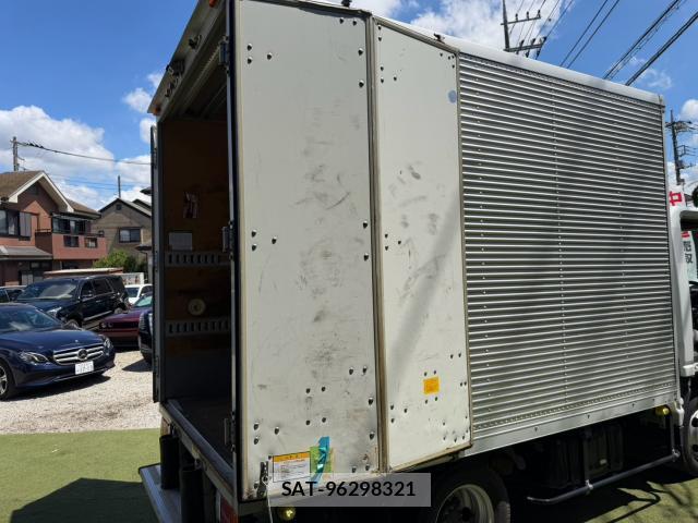 Isuzu ELF TRUCK 2017-03 8344154-15