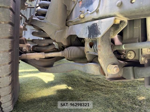 Isuzu ELF TRUCK 2017-03 8344154-18