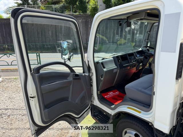 Isuzu ELF TRUCK 2017-03 8344154-4