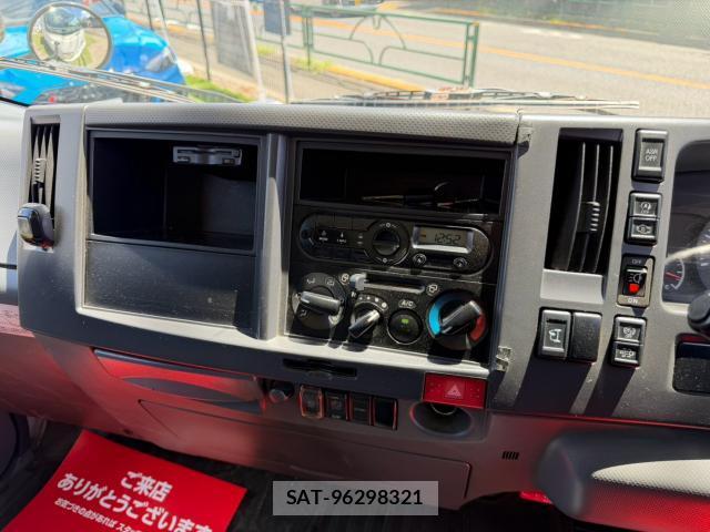 Isuzu ELF TRUCK 2017-03 8344154-8