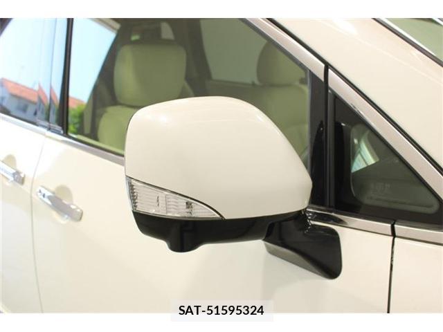 Nissan ELGRAND 2017-04 8342140-19