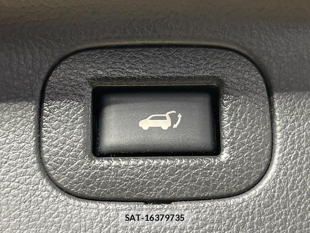 Nissan ELGRAND 2016-01 8342414-5