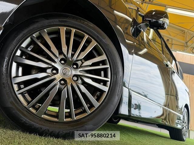 Nissan ELGRAND 2021-07 8343394-18
