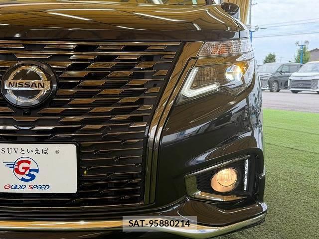 Nissan ELGRAND 2021-07 8343394-19