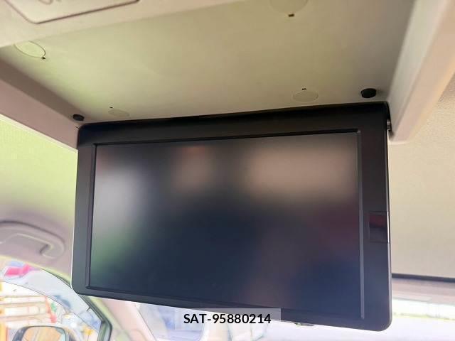 Nissan ELGRAND 2021-07 8343394-4