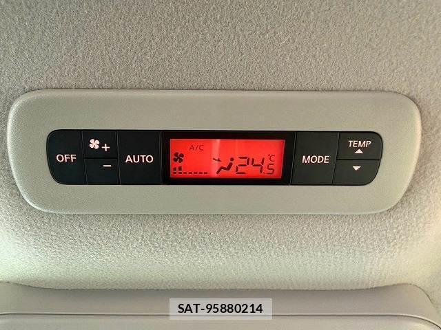 Nissan ELGRAND 2021-07 8343394-9