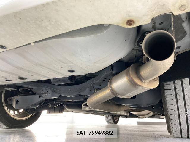 Nissan ELGRAND 2017-02 8343942-10