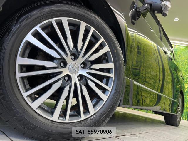 Nissan ELGRAND 2017-09 8344025-13