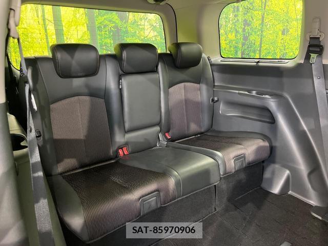 Nissan ELGRAND 2017-09 8344025-9