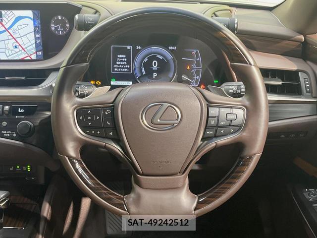 Lexus ES 2019-07 8342022-10