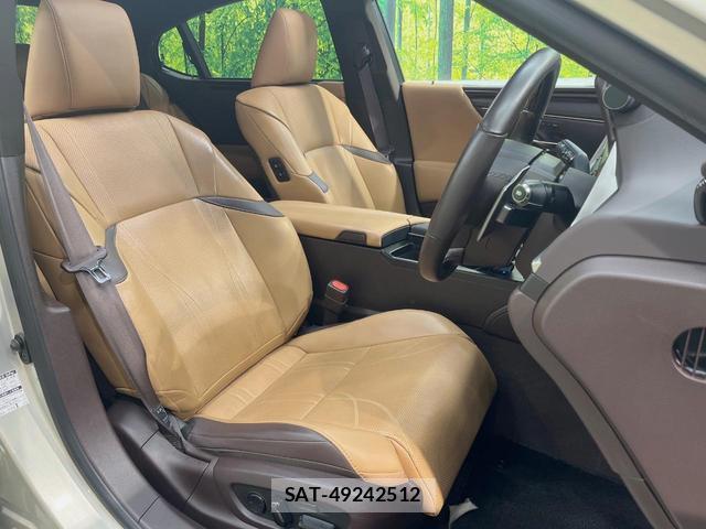 Lexus ES 2019-07 8342022-7