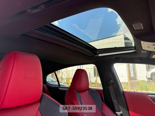 Lexus ES 2019-03 8344173-19