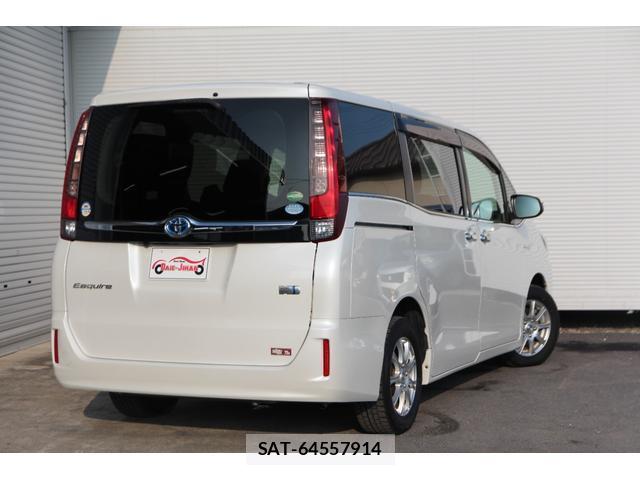 Toyota ESQUIRE 2017-06 8342064-2