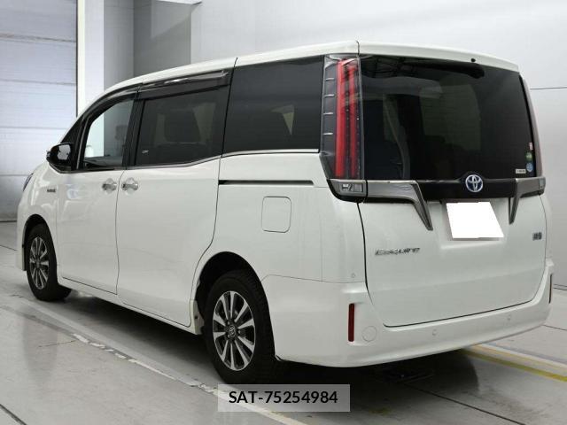Toyota ESQUIRE 2019-09 8343673-3