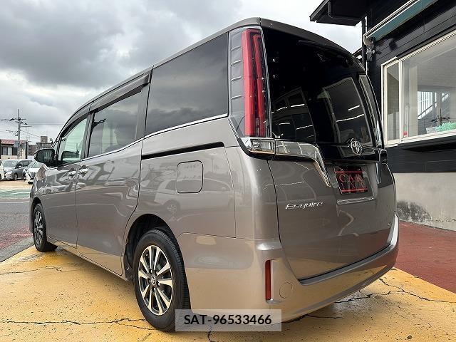 Toyota ESQUIRE 2018-10 8343861-16