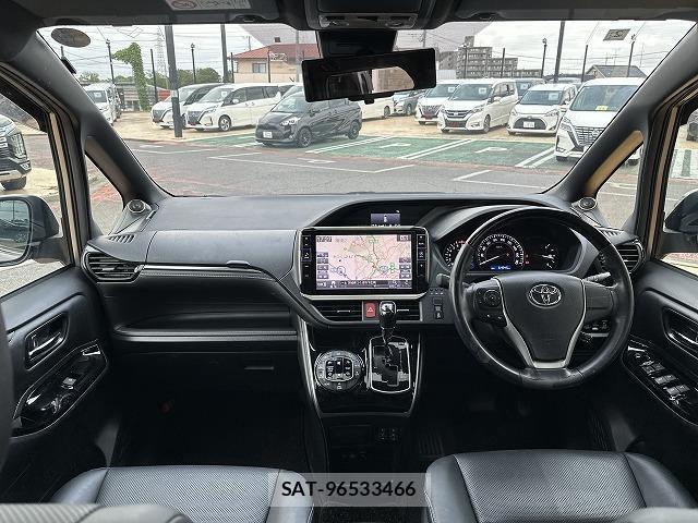 Toyota ESQUIRE 2018-10 8343861-7