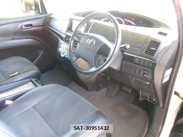 Toyota ESTIMA 2014-09 8342068-1