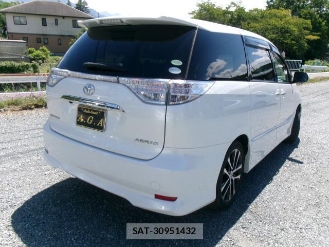 Toyota ESTIMA 2014-09 8342068-19