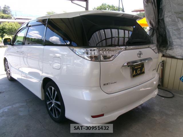 Toyota ESTIMA 2014-09 8342068-2