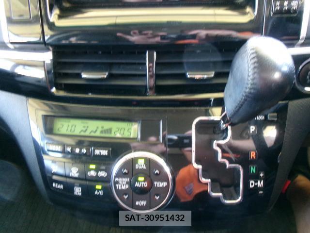 Toyota ESTIMA 2014-09 8342068-7