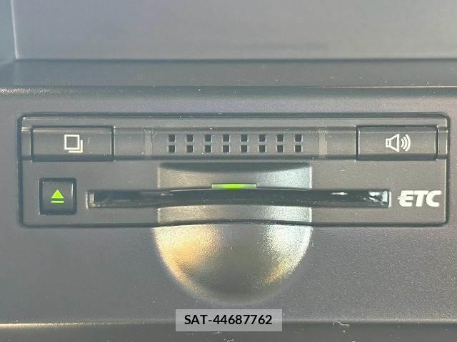 Toyota ESTIMA 2013-07 8343392-8