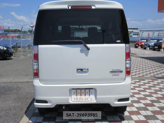 Suzuki EVERY WAGON 2014-07 8344231-4