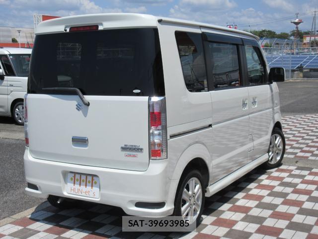 Suzuki EVERY WAGON 2014-07 8344231-5