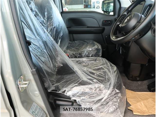 Suzuki EVERY 2026-07 8342467-10