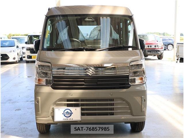 Suzuki EVERY 2026-07 8342467-16