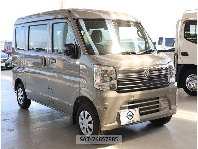 Suzuki EVERY 2026-07 8342467-17