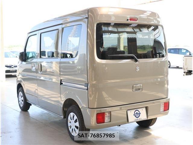 Suzuki EVERY 2026-07 8342467-19