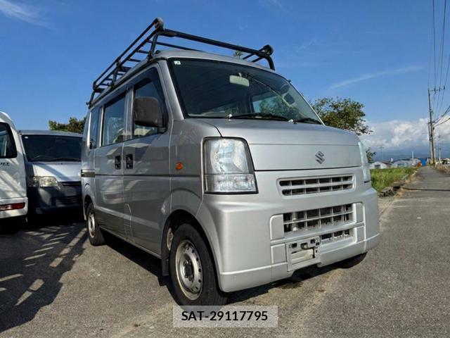 Suzuki EVERY 2014-02 8343653-0