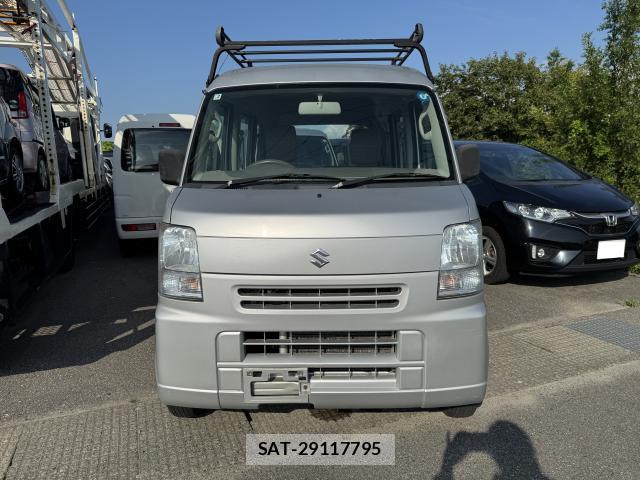 Suzuki EVERY 2014-02 8343653-1