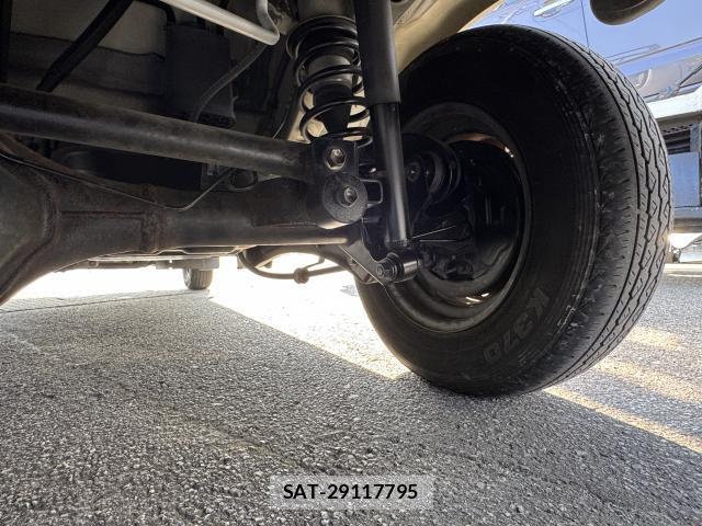Suzuki EVERY 2014-02 8343653-10
