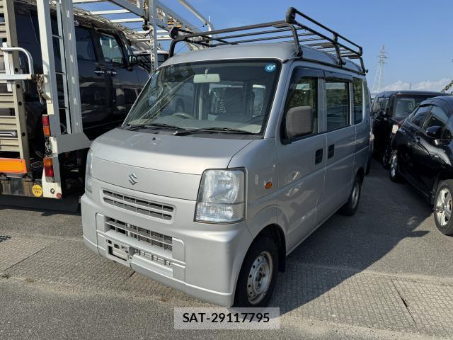 Suzuki EVERY 2014-02 8343653-2