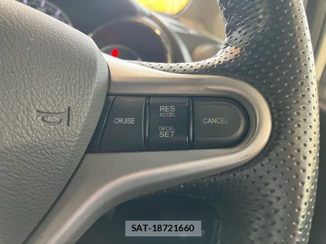 Honda FIT 2012-07 8344087-18
