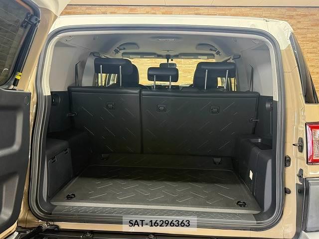 Toyota FJ CRUISER 2017-05 8342340-12