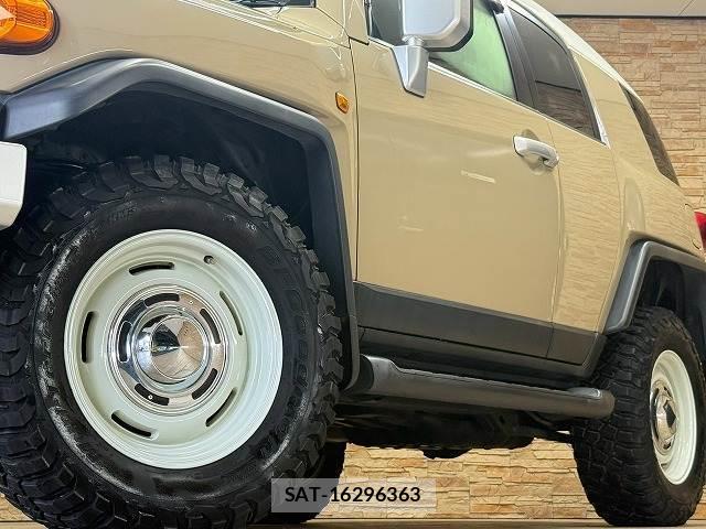 Toyota FJ CRUISER 2017-05 8342340-18