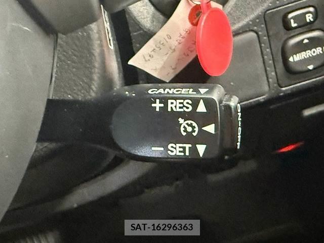 Toyota FJ CRUISER 2017-05 8342340-4